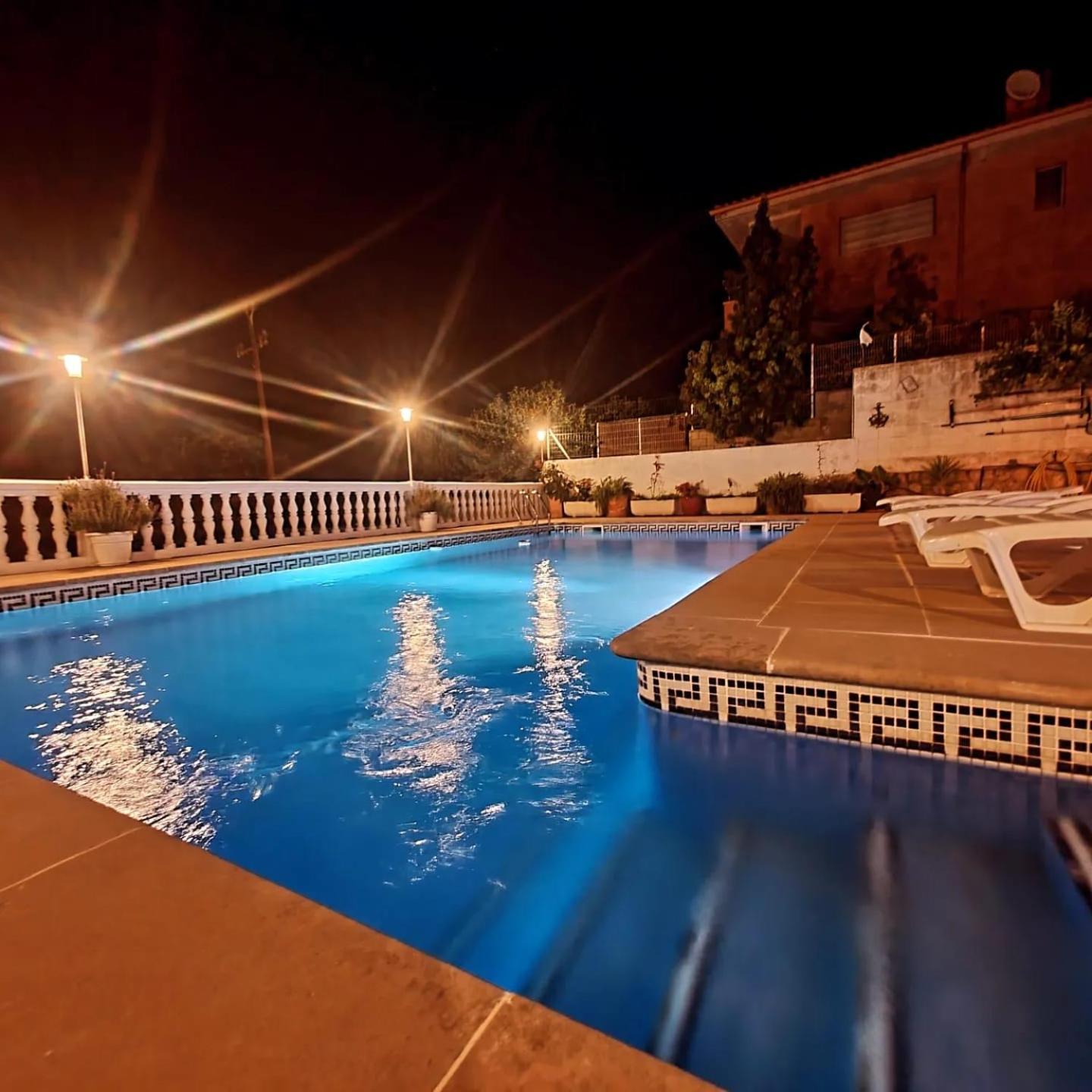 La Casa Dels Boscos Villa Tarragona Exterior photo